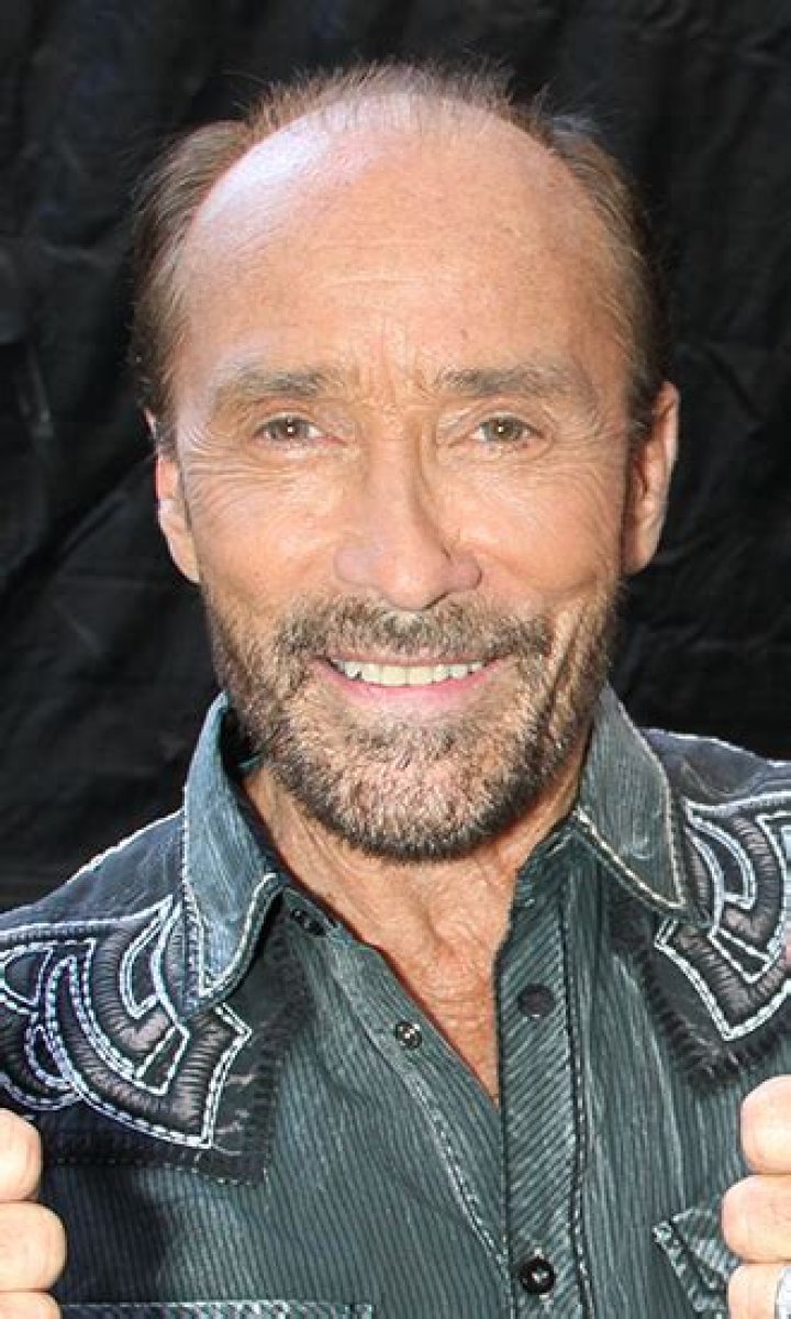 Lee Greenwood Bio – Hollywood Life
