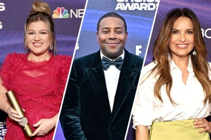 The 2022 People’s Choice Awards: Photos – Hollywood Life